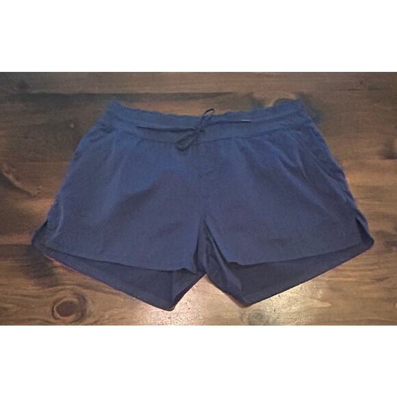 ⭐️ North Face Navy Blue Adjustable Tie Waist Nylon Lightweight Shorts Women's XL - Picture 2 of 9
